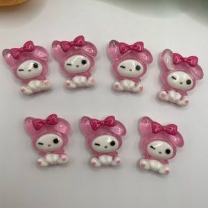 Winking Melody Resin Charms NWOT